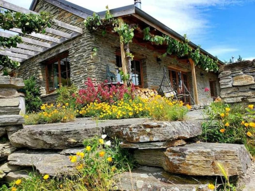 Creagh Cottage And Homestead Arrowtown Bagian luar foto