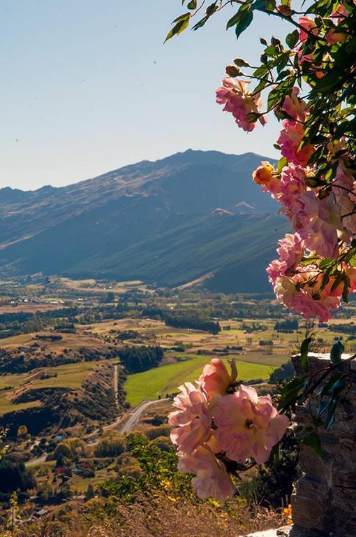 Creagh Cottage And Homestead Arrowtown Ruang foto